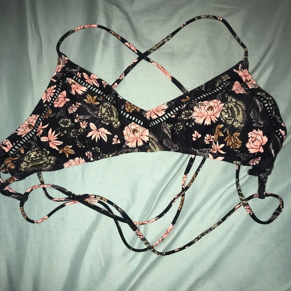 Don’t wear them !! - Picture 1 of 2